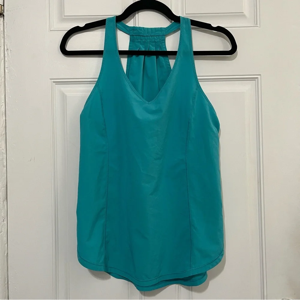 Lululemon In A Flash Blue Tank Top‎ Size 4